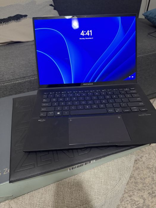 ASUS Zenbook 14 Oled - Ryzen 5 | 16GB | 512 SSD