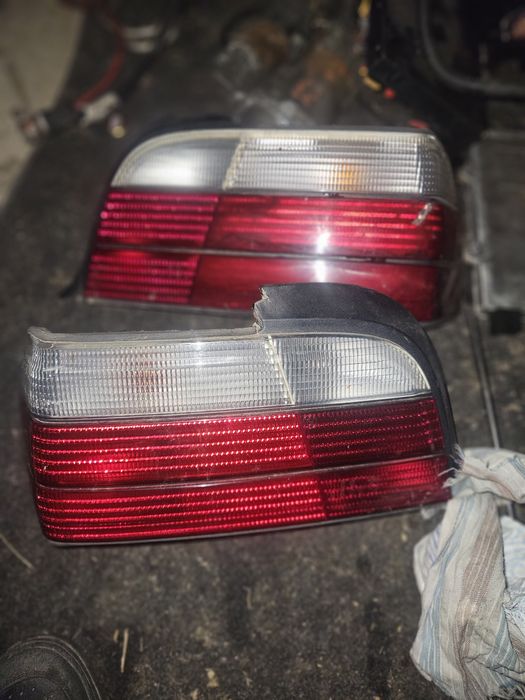 Lampy tył tylnie  coupe cabrio e36 bmw e36 ori oem białe m pakiet