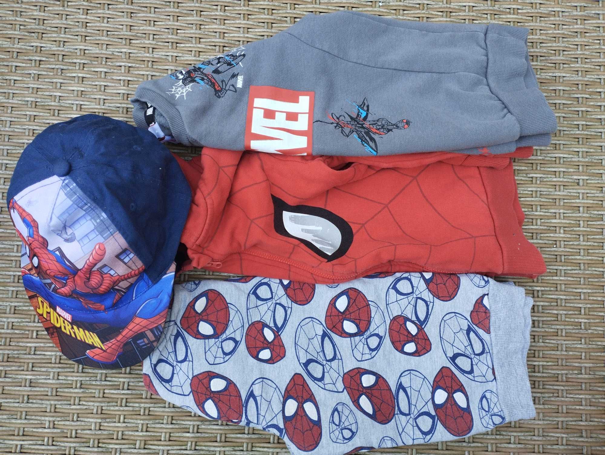 Bluzy Spiderman czapka r 104/110