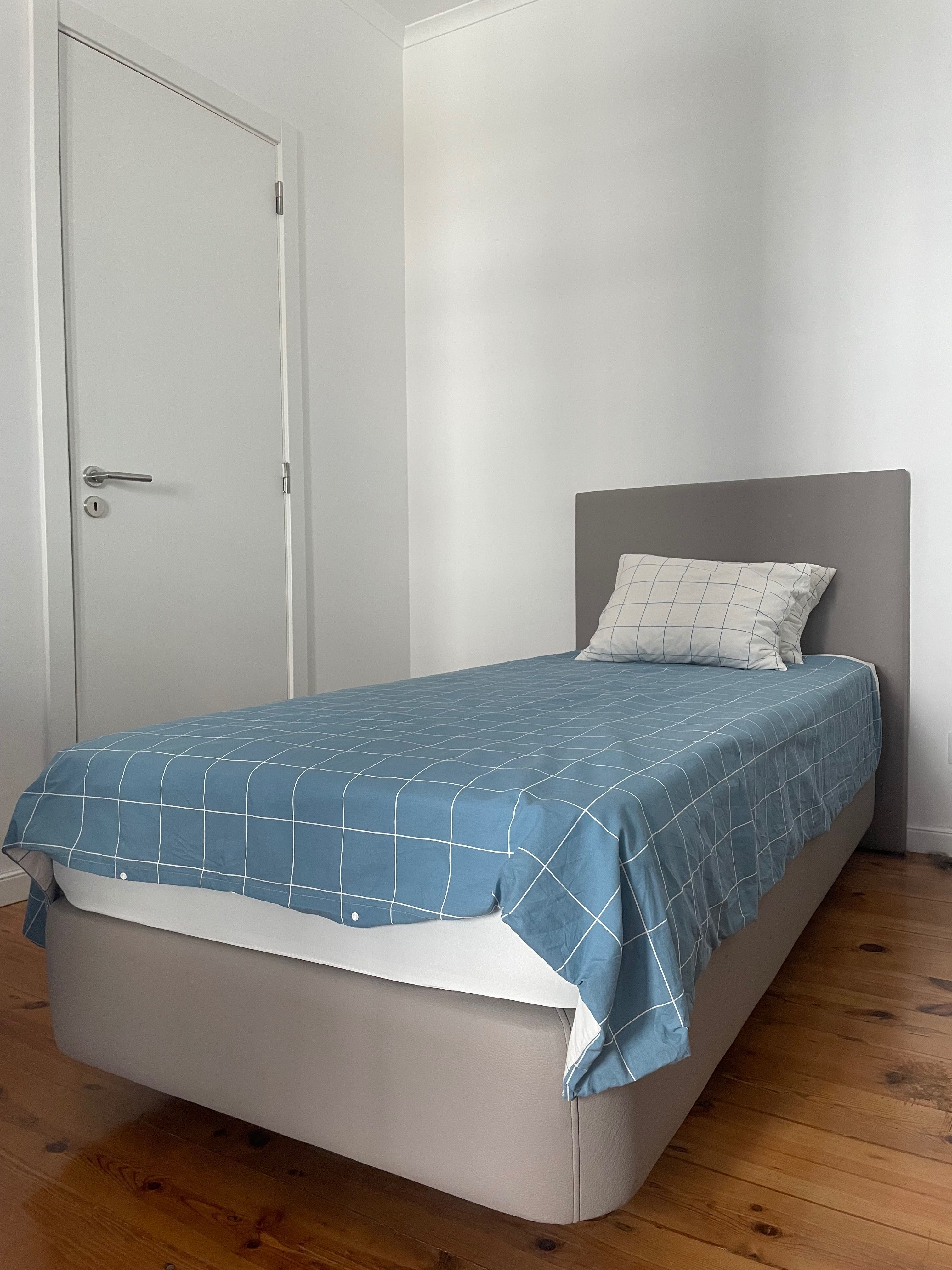 NOVO - Cama + Colchão BestBed