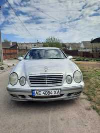 Mercedes w 208 2.0