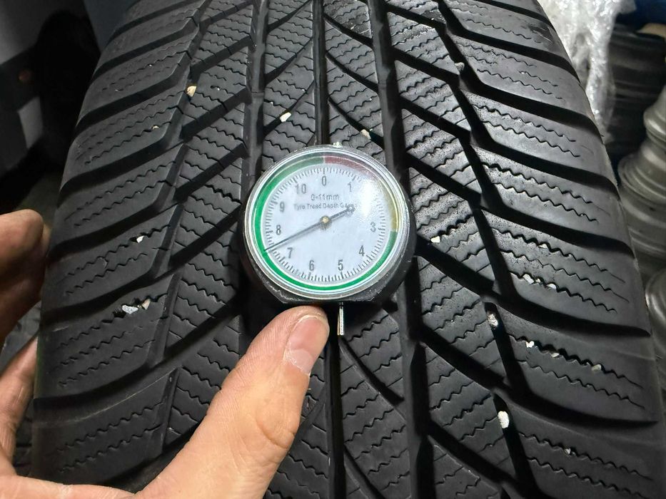 opony zimowe 225/45r18 BRIDGESTONE 24rok wysoki bieżnik 7mm 4szt #823