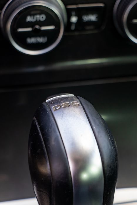 Golf 7.5  2018 1.4 com pack exterior R line