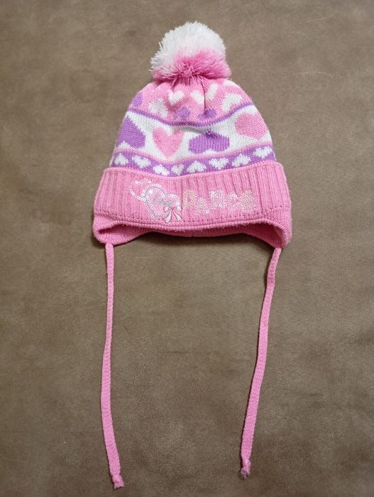 Шапочка на дівчинку