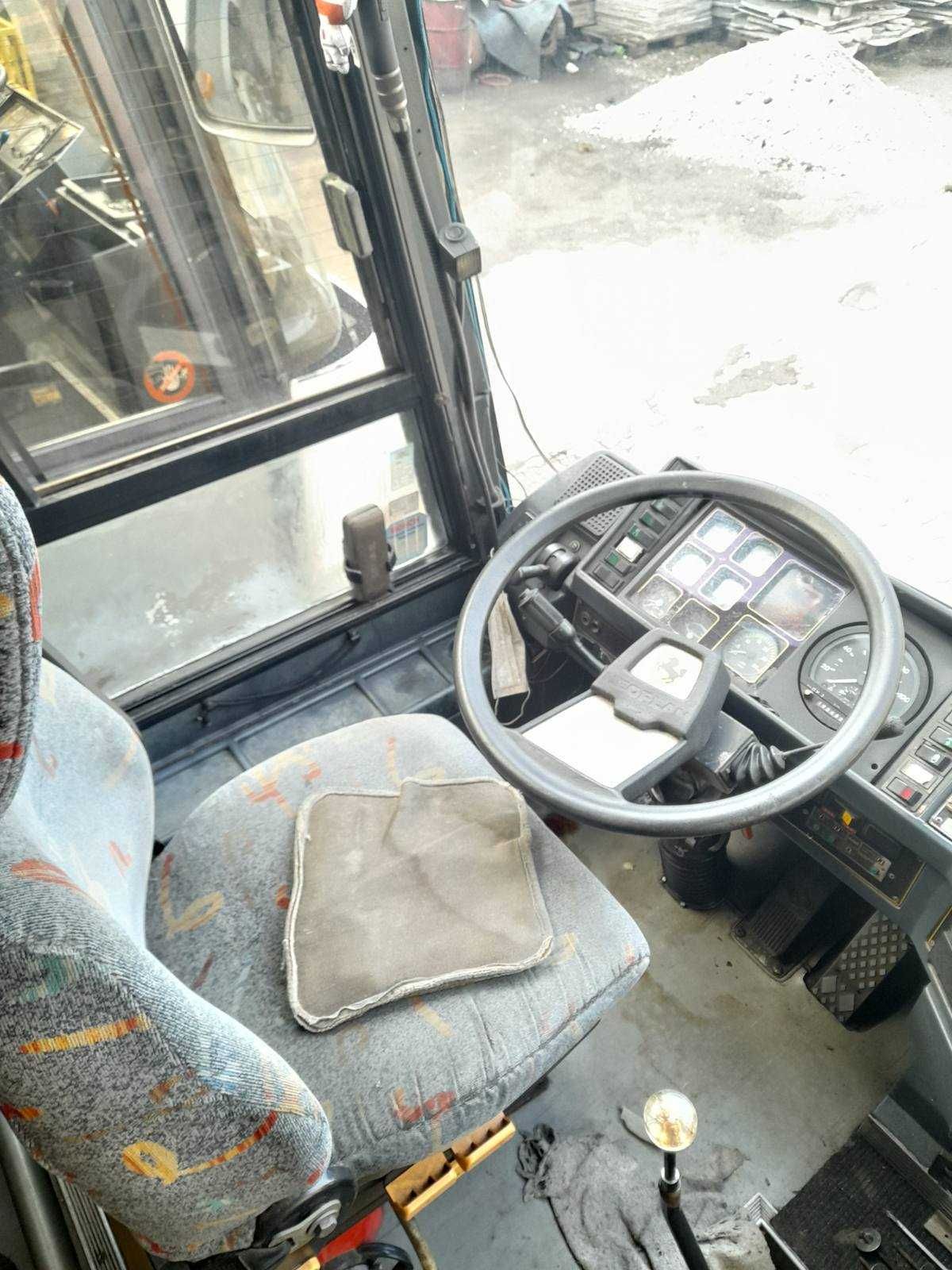 Автобус Neoplan N 216