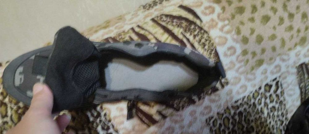 Берци високі демісезонні, 45 розмір