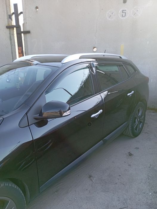 Продам Меган рено