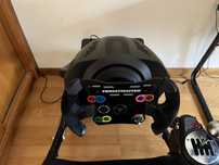Base Thurstmaster T300 com Pedais T3PM e Volante Formula