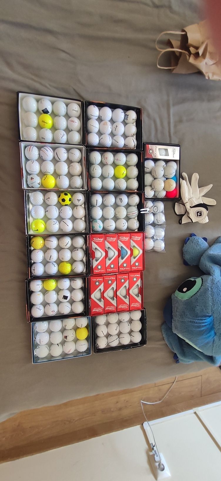 168 bolas de golf