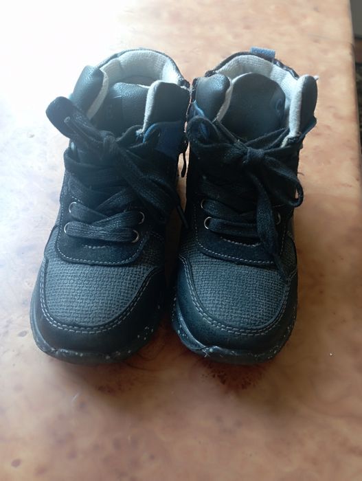 Продам осінь і весняні.