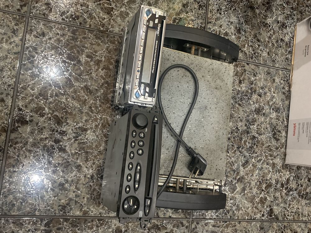 Grelhador de pedra / dois auto radios
