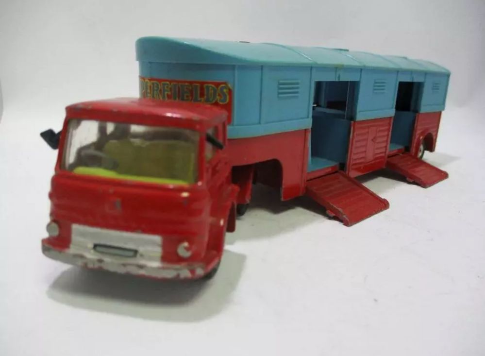 Miniatura antiga da Corgi Toys