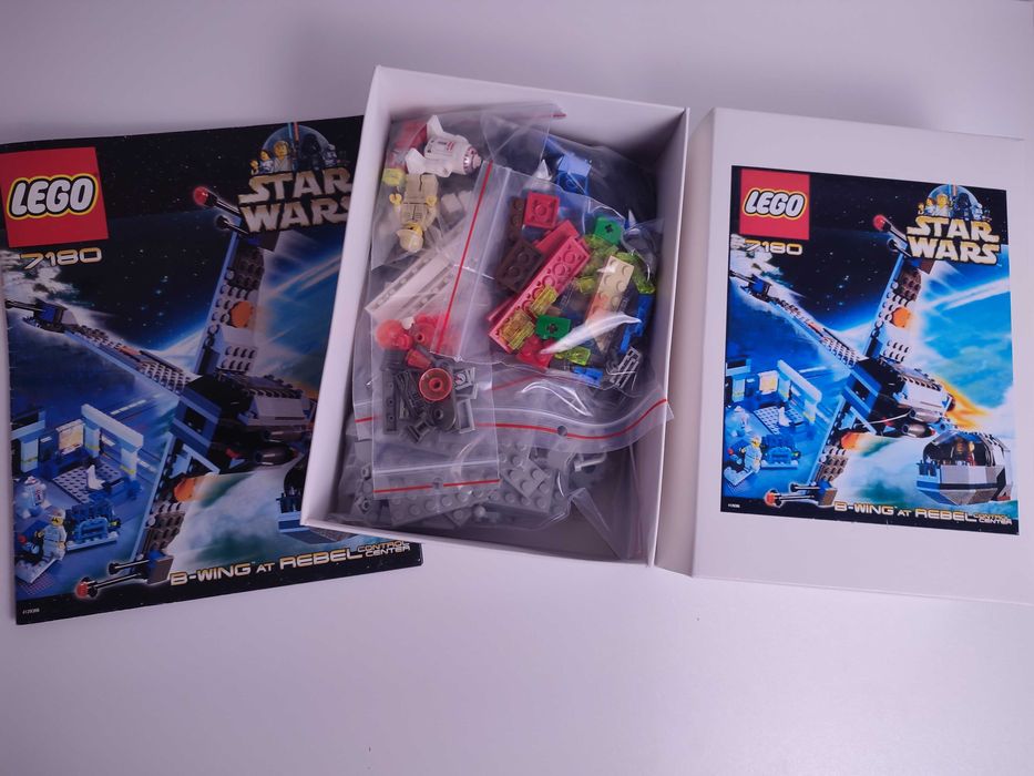 LEGO Star Wars 7180 - B-wing at Rebel Control Center - Komplet 100%