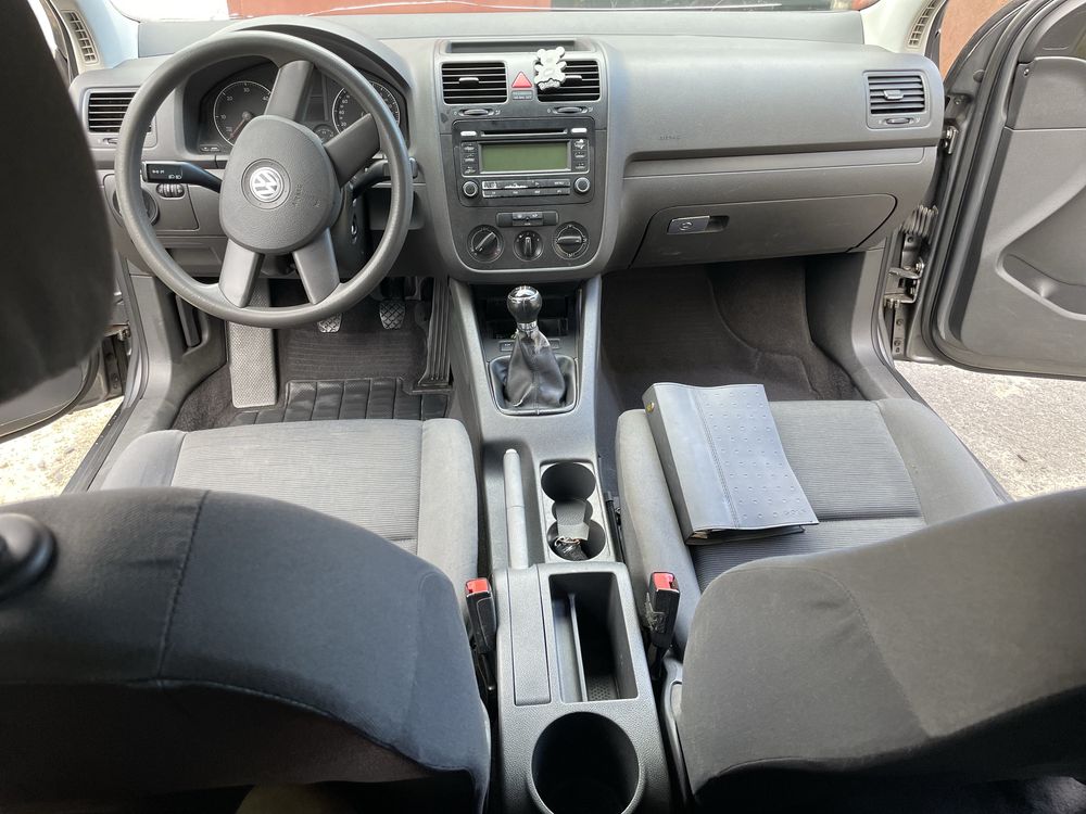 Volkswagen golf 5