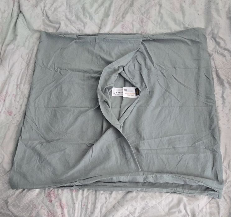 Poszewki na poduszki 80×80 dwie szt