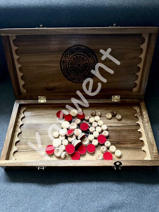 Дерев'яні Шахмати Ручної Роботи (Шашки + Нарди)