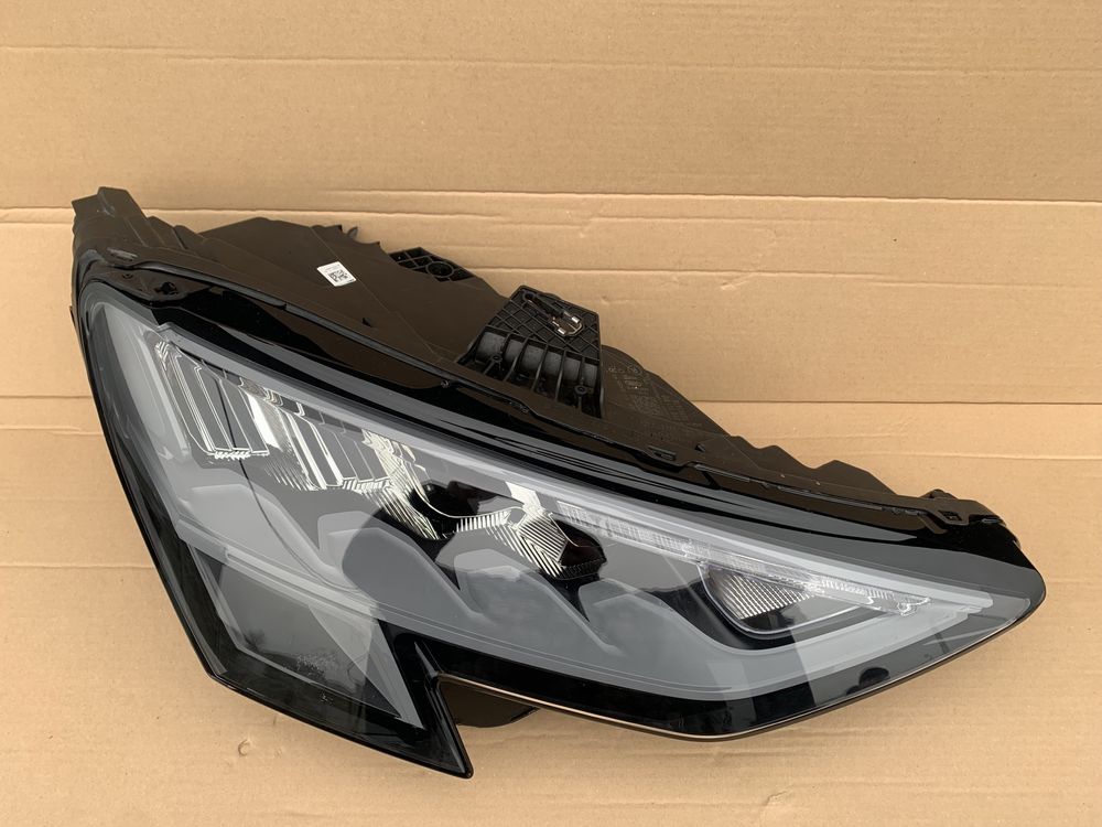 Audi A3 8Y FULL LED lampa prawa przednia prawy przód EUROPA