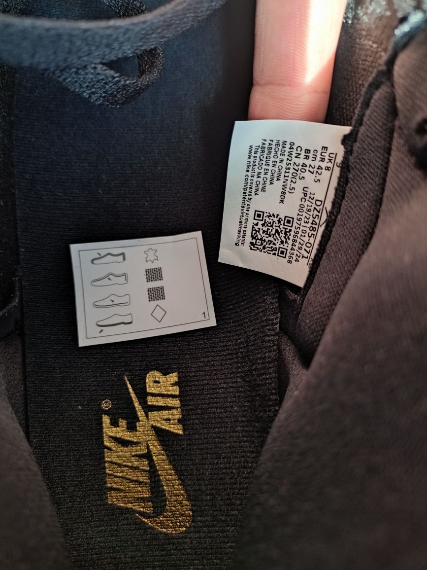 Air Jordan 1 High Retro OG Black Gold r.42.5