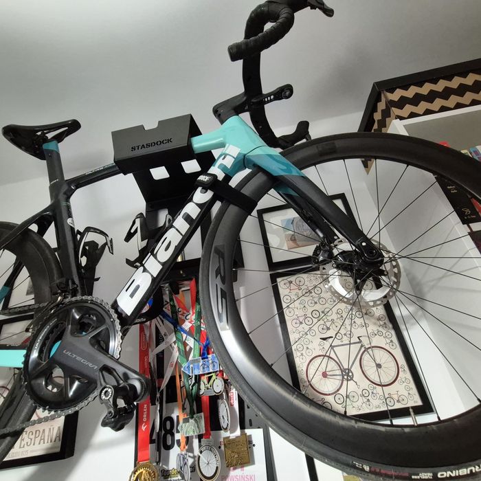 Bianchi OLTRE XR4 rozm. 55 Ultegra Di2 12sp koła 50 Novatec Carbon