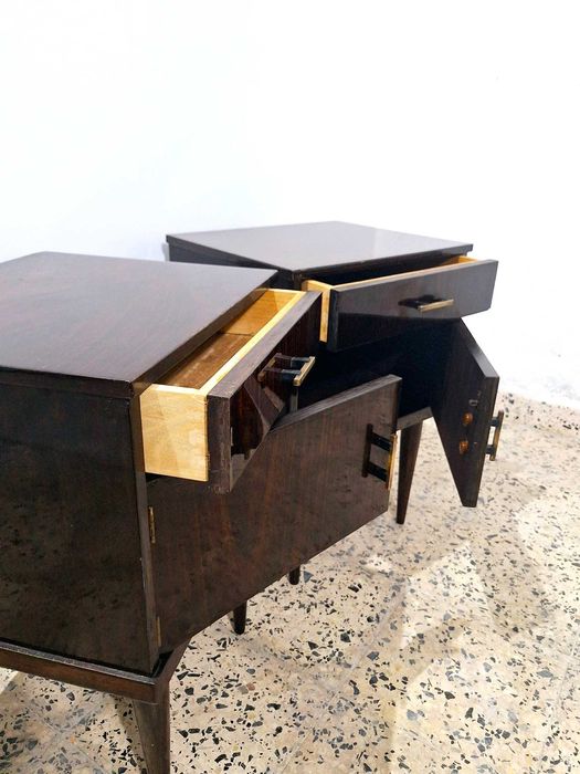 Mesas de cabeceira vintage. Vintage Bedside Table