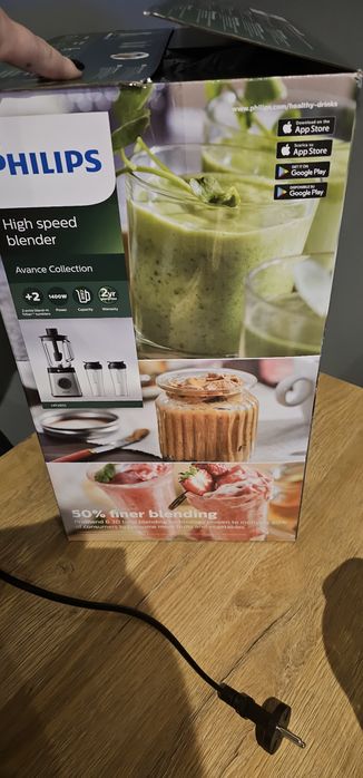 Blender kielichowy  do zup koktajli i kruszenia lodu philips