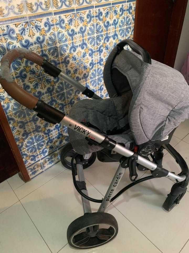 CARRINHO de bébé