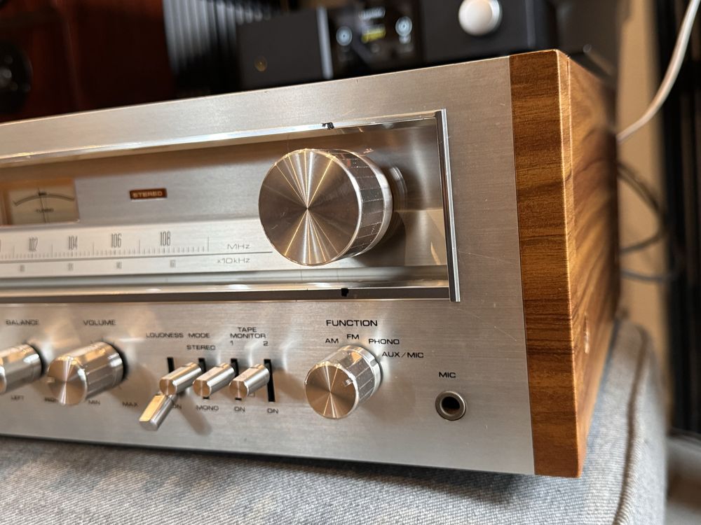 Amplituner Pioneer SX-650 vintage stereo