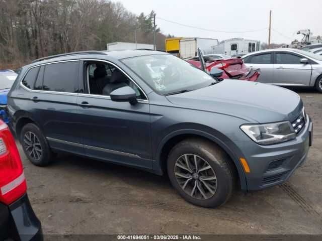 Volkswagen Tiguan 2.0T SE 2020 *