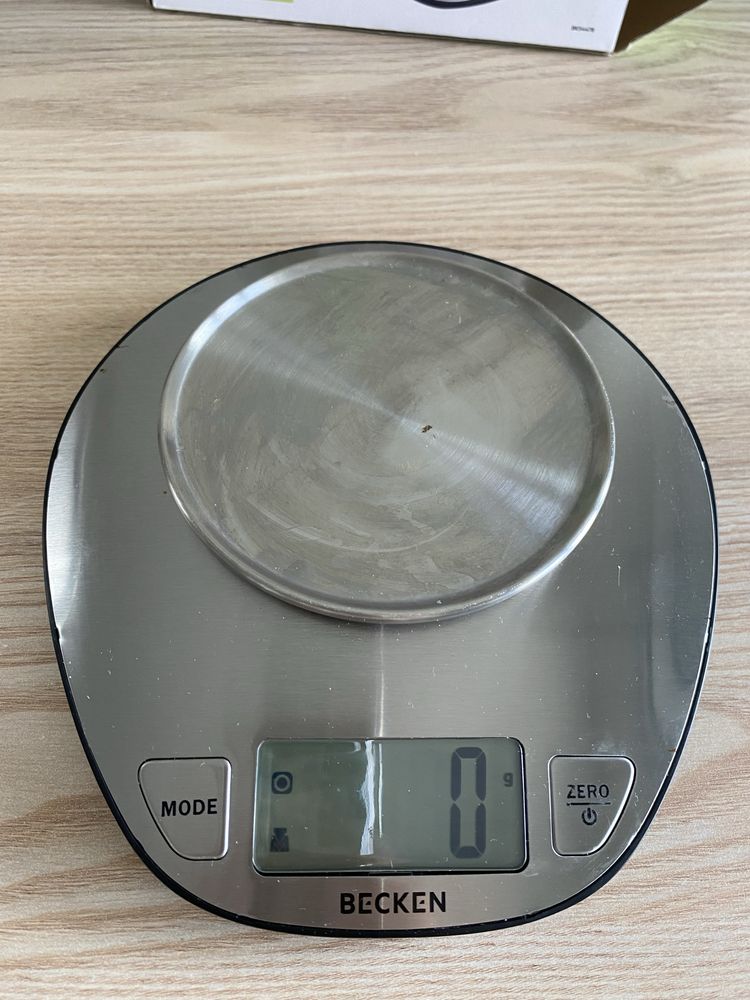 Vendo balança digital de cozinha