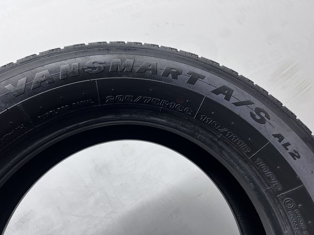 2шт всесезонні 205/75/R16C 7,4мм 2023р Maxxis Van Smart AS Al 2