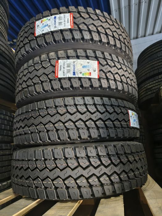 Шини колеса резина 235/75 R17,5 Triangel