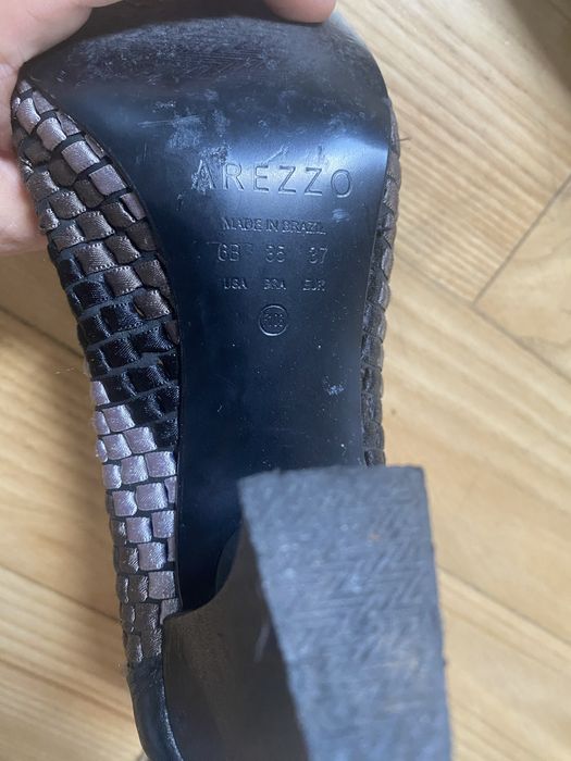 Sandały ze skóry r37 włoskie