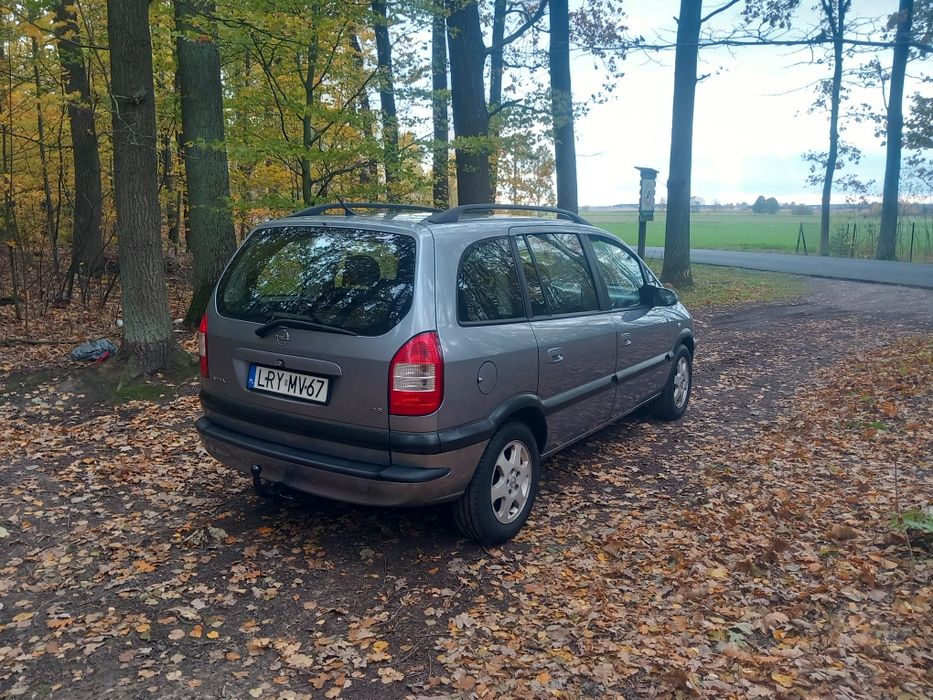 Sprzedam Opla Zafire 1.8 Sekwencja *bez korozji* Zadbana* HAK!!