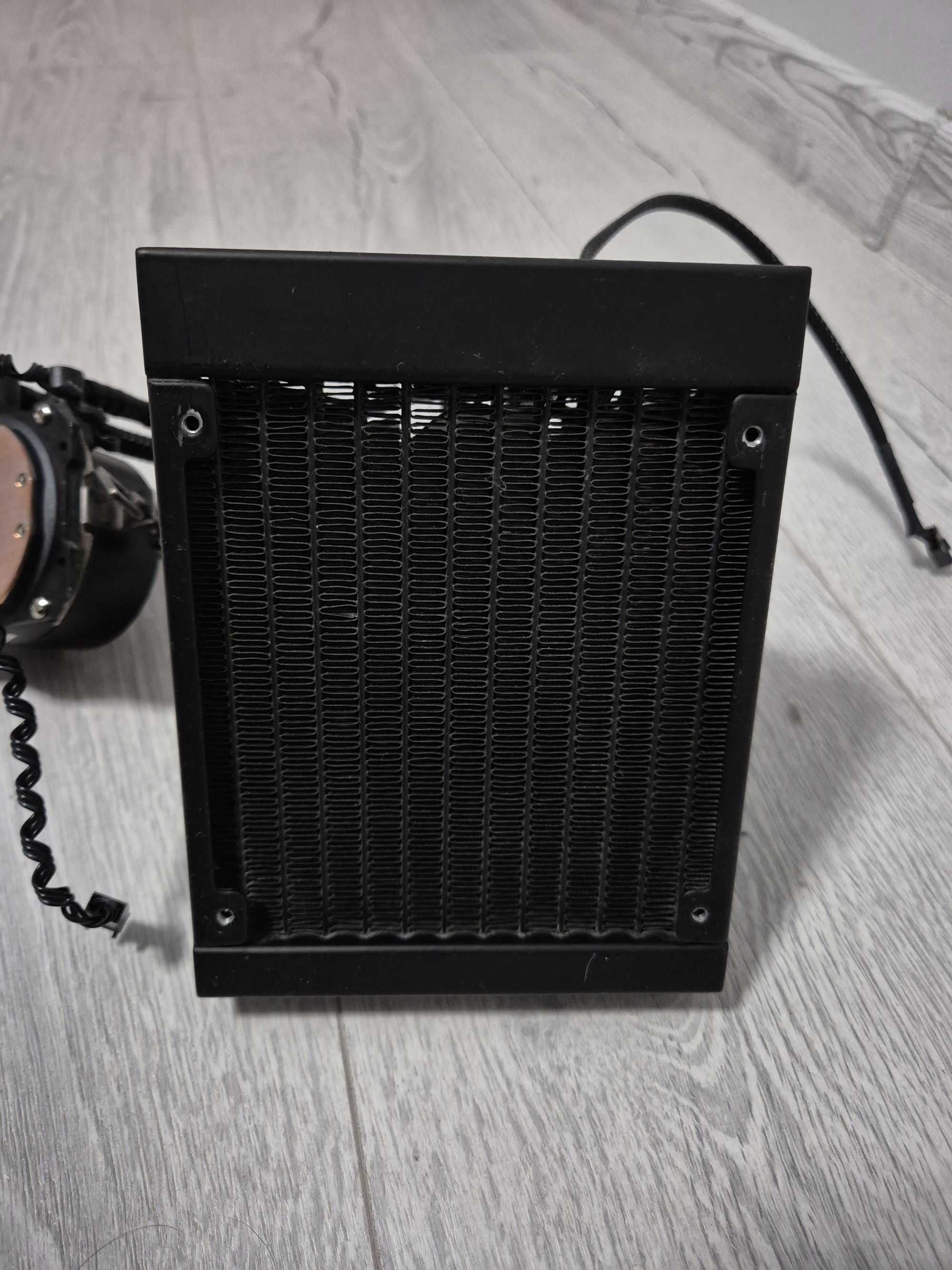 водяне охолодження водянка Cooler Master 120mm для всіх AMD