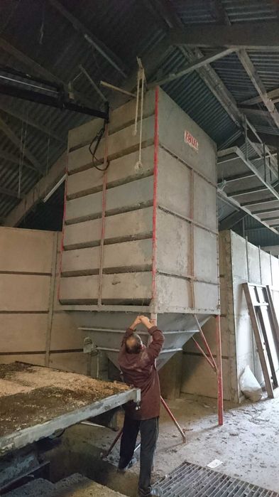 Suszarnia do kukurydzy zboża daszkowa