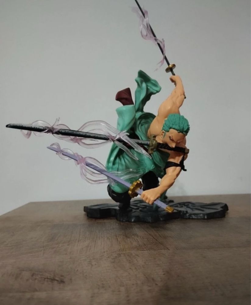 Figurka anime one pice zoro manga