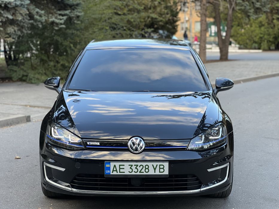 Volkswagen E-Golf 2014 Один владелец