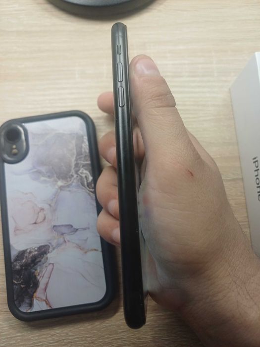 IPhone XR 64ГБ Neverlock 100% акб айфон XR 64 гб