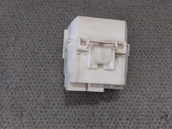 Botão / interruptor electromecânico / relé SMART ForFour (454)