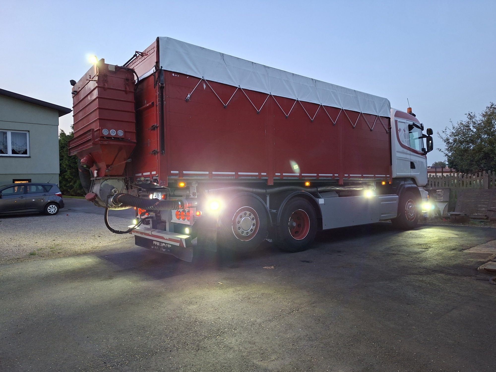 SScania r520 rok 2016 do zboża odkurzacz
