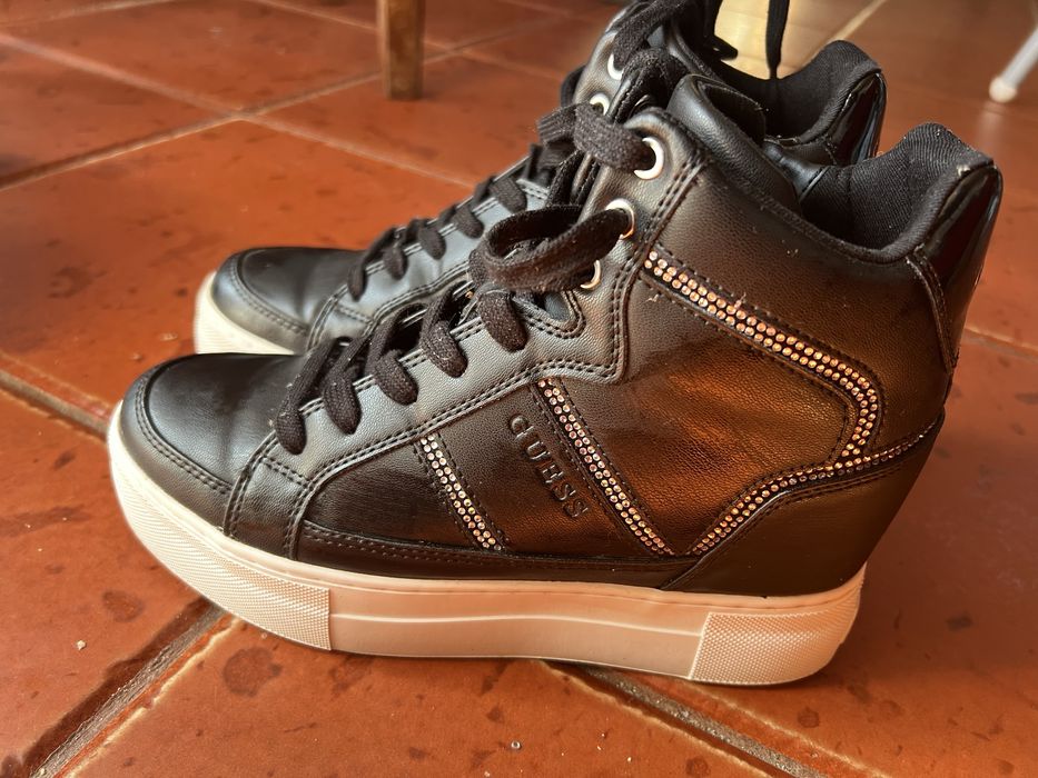 Tenis Guess mulher