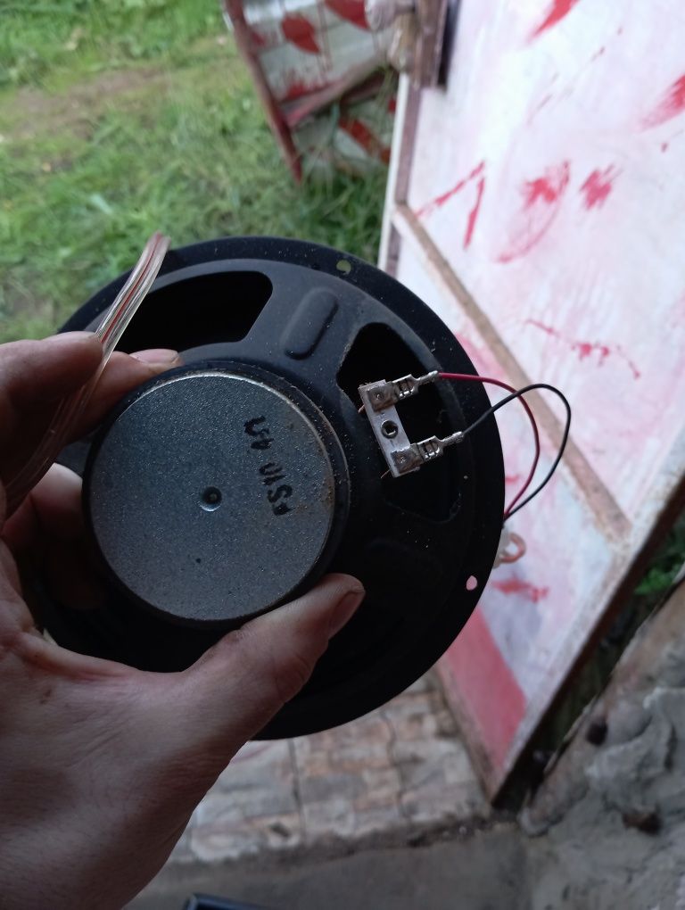 Vendo coluna de amplificador Fame