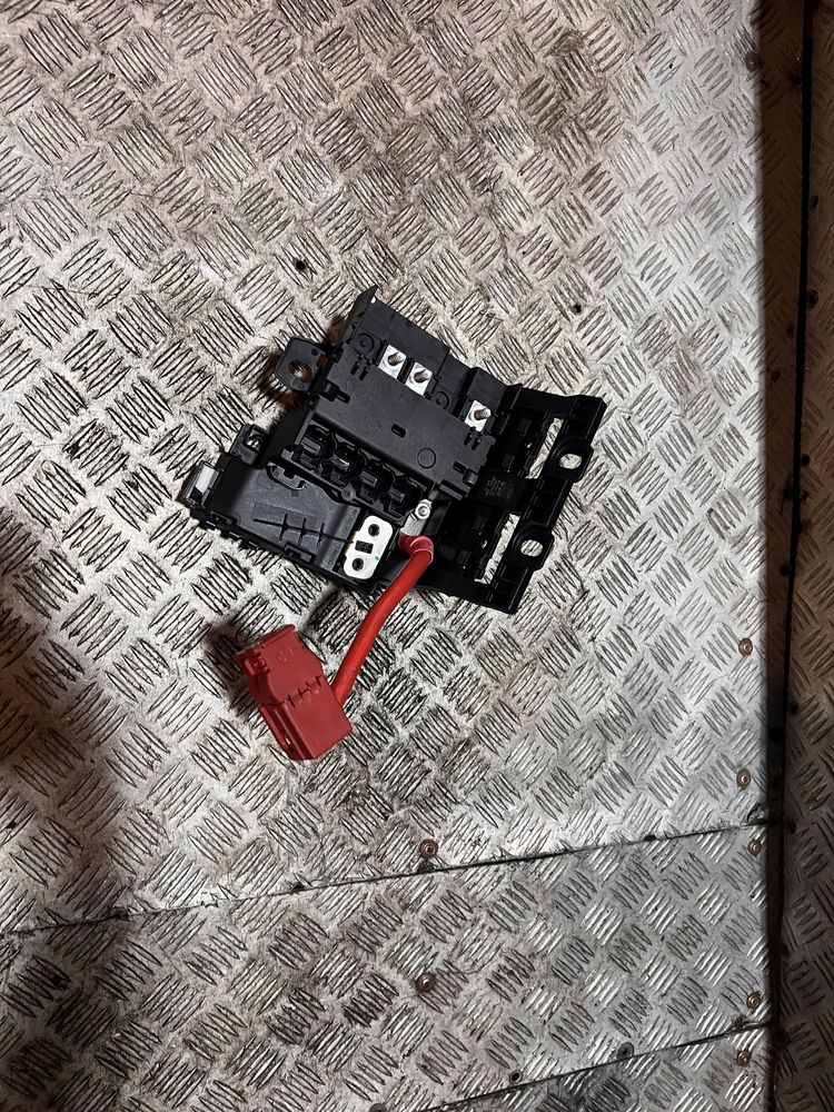 Bmw g30 g31 klemą nabój rozdzielacz