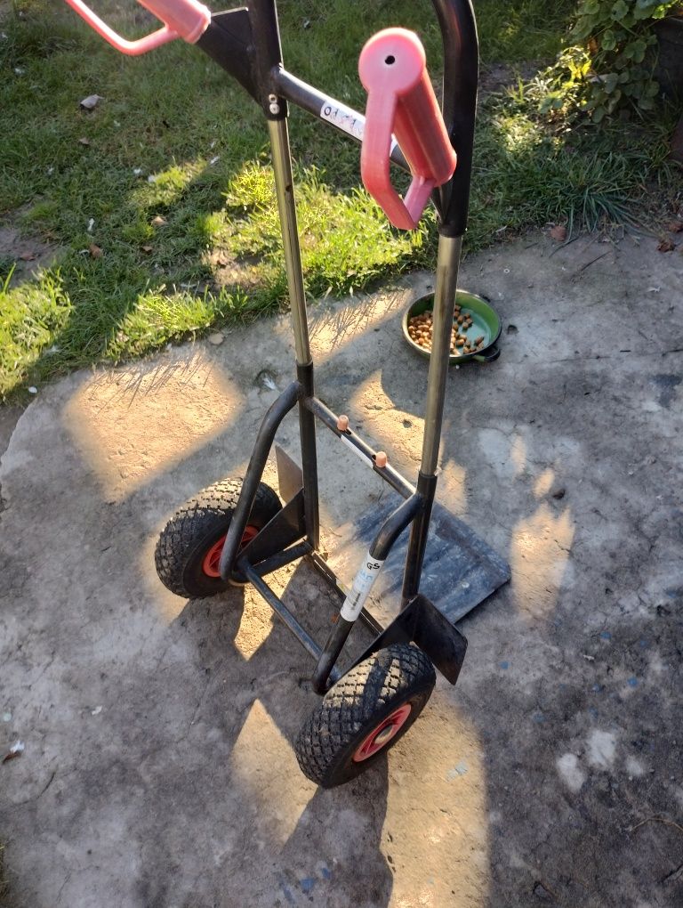 Wózek do przewozu towarów