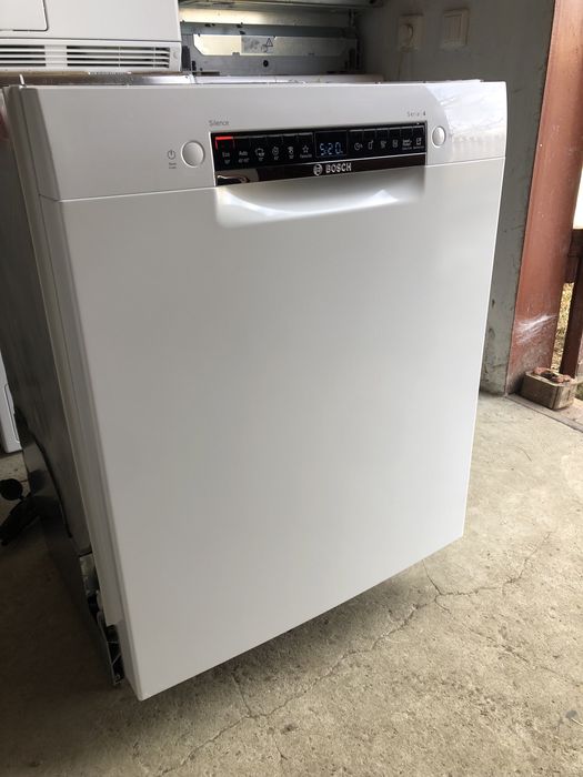 Посудомийна машина Bosch serie 4 2021 рік