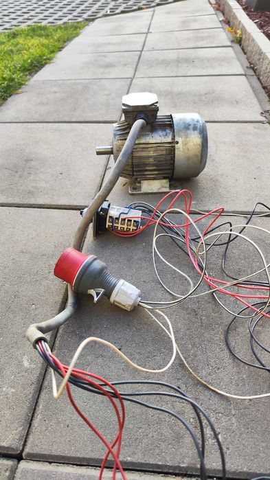 Silnik 0,78 kW dwubiegowy 1400/2800 obrotów tokarka Tsa 16