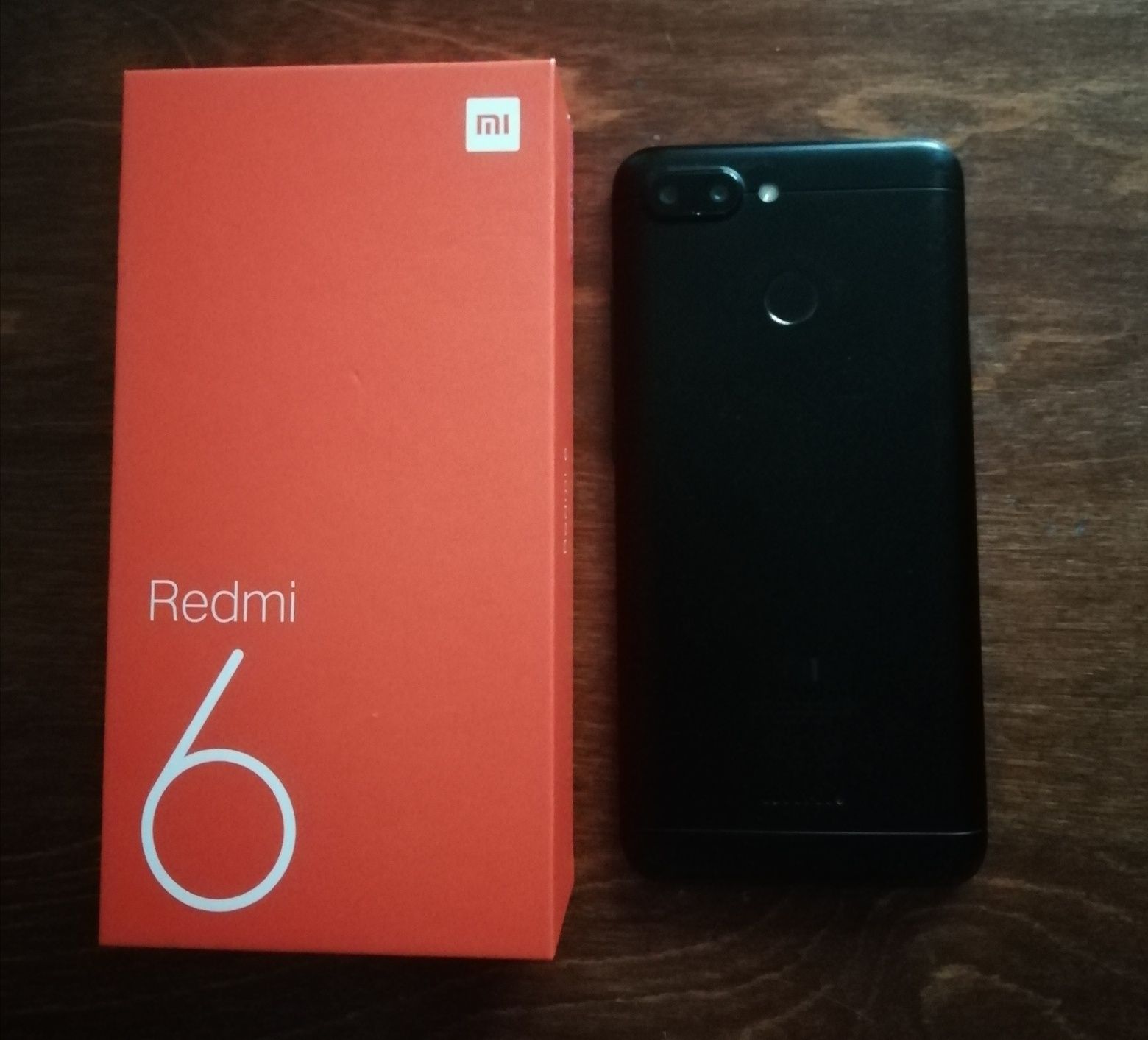 смартфон redmi 6 идеальное состояние