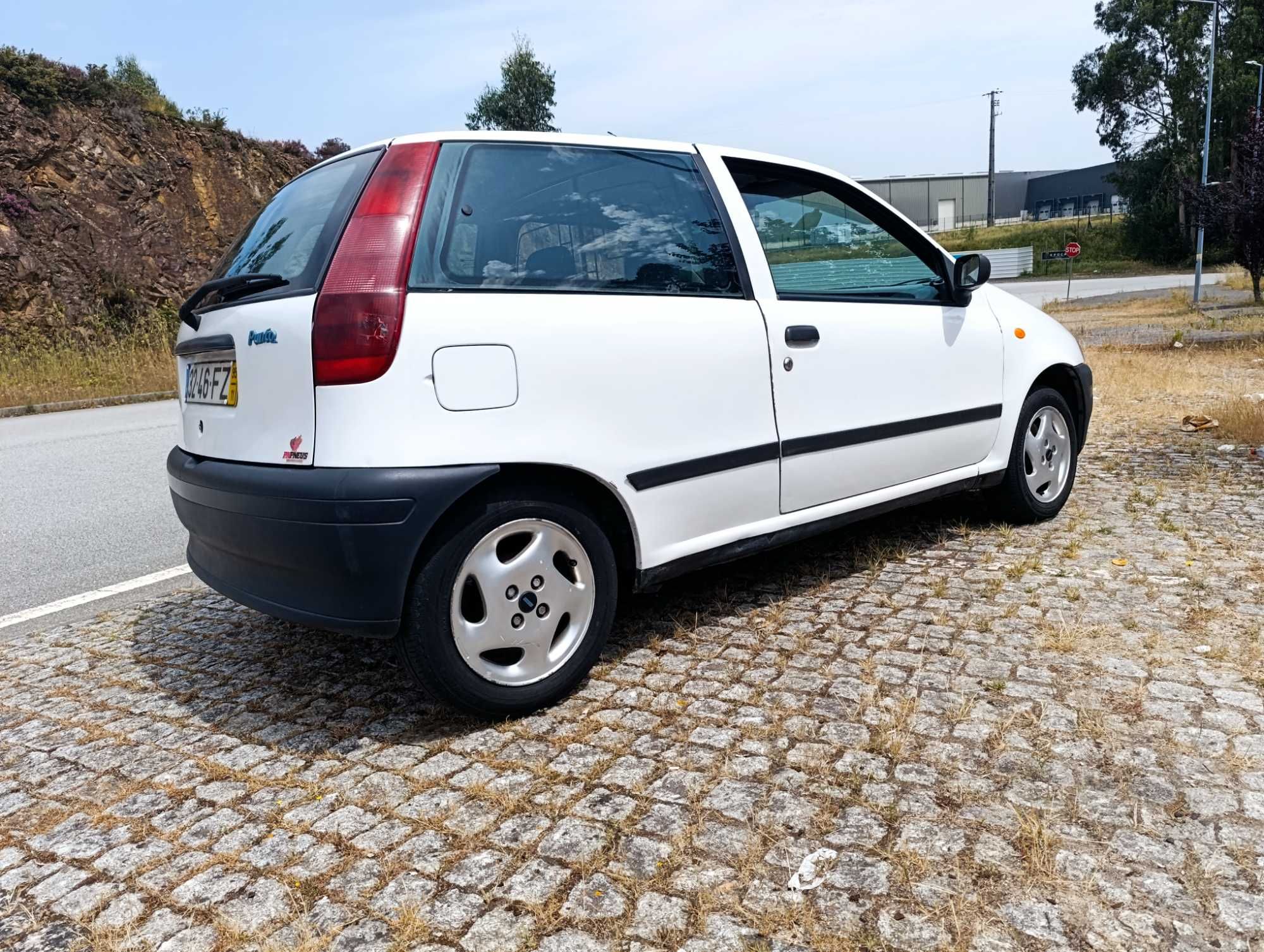 Fiat Punto comercial