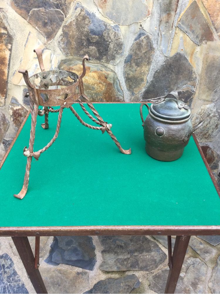 Tacho com Trempe Arabe Séc XVIII Cobre e Bronze 47 cm