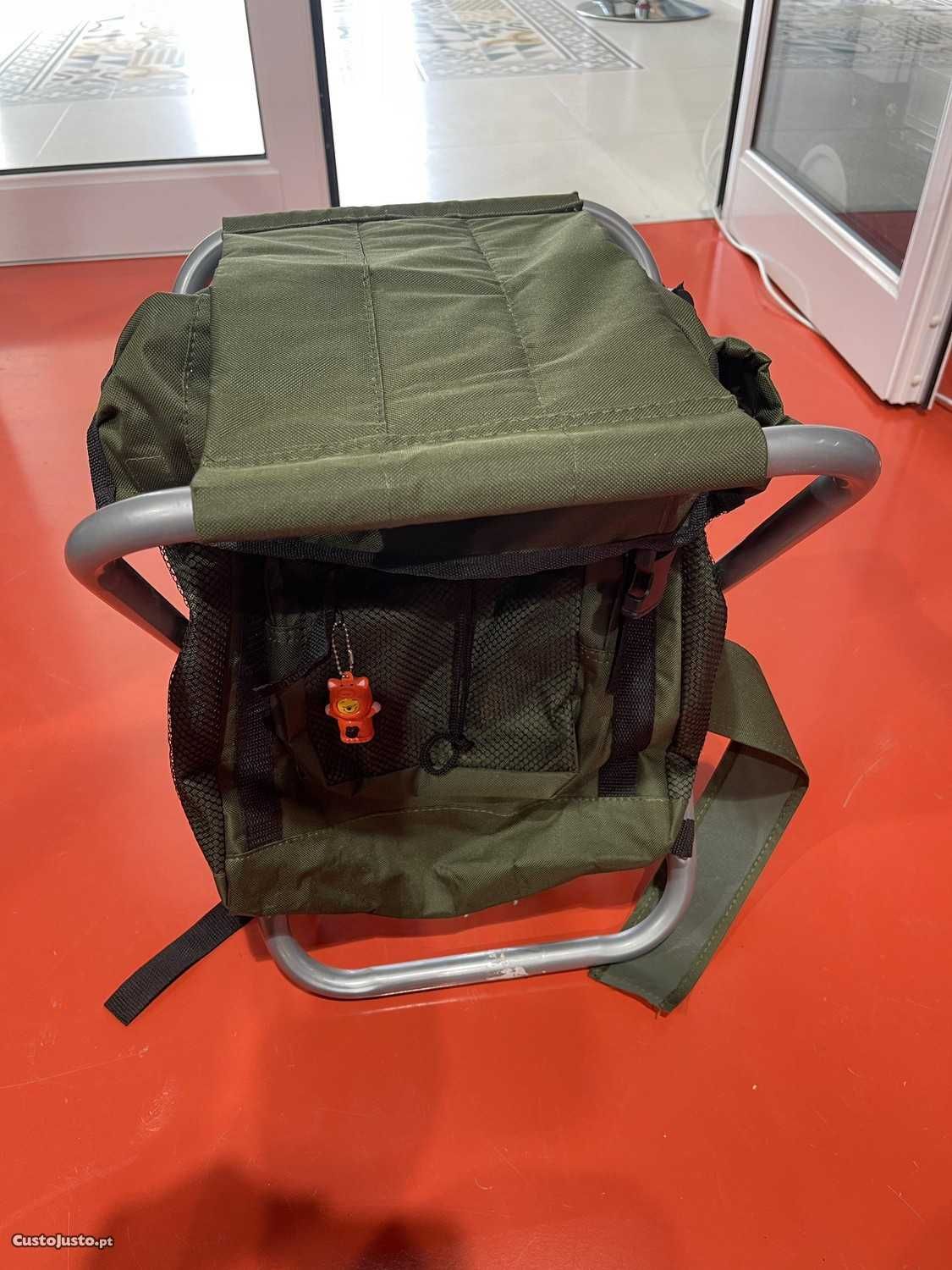 Cadeira Mochila Para a Pesca